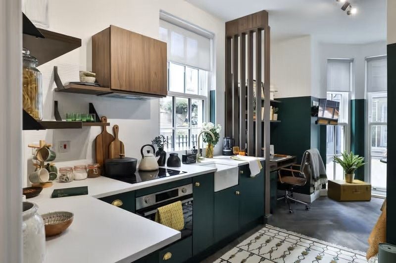 Premium Bigger Studio